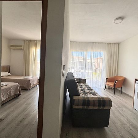 Fora Apart Otel Cesme Exterior foto