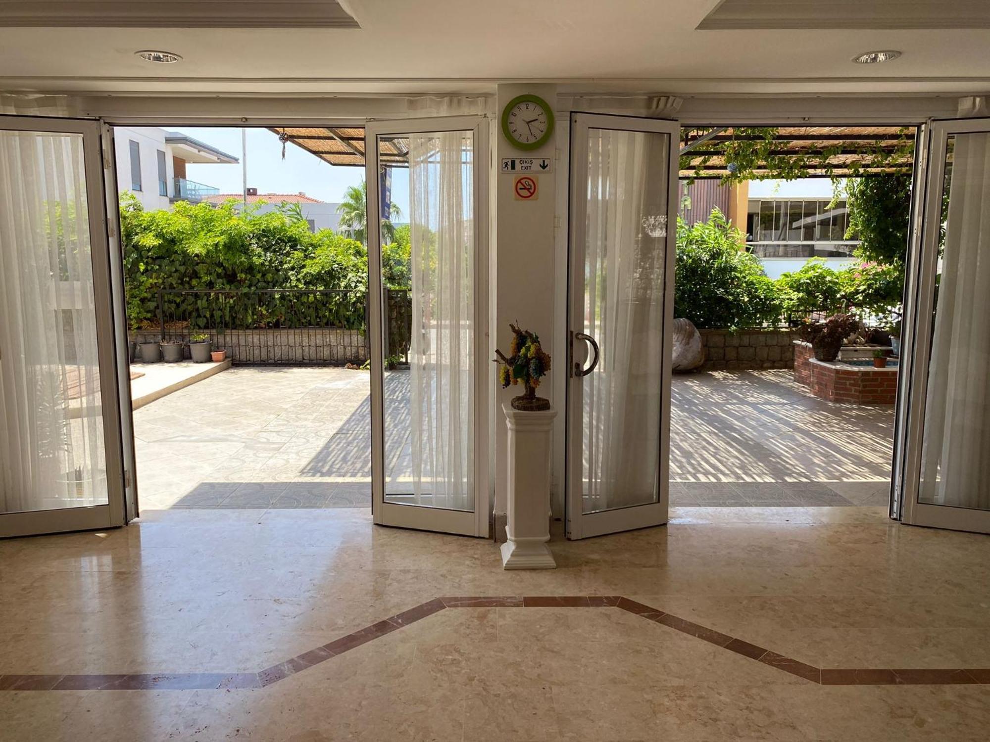Fora Apart Otel Cesme Exterior foto