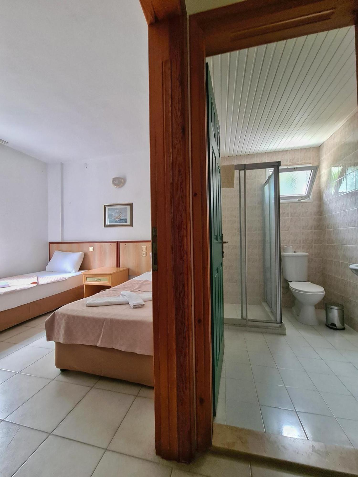 Fora Apart Otel Cesme Exterior foto