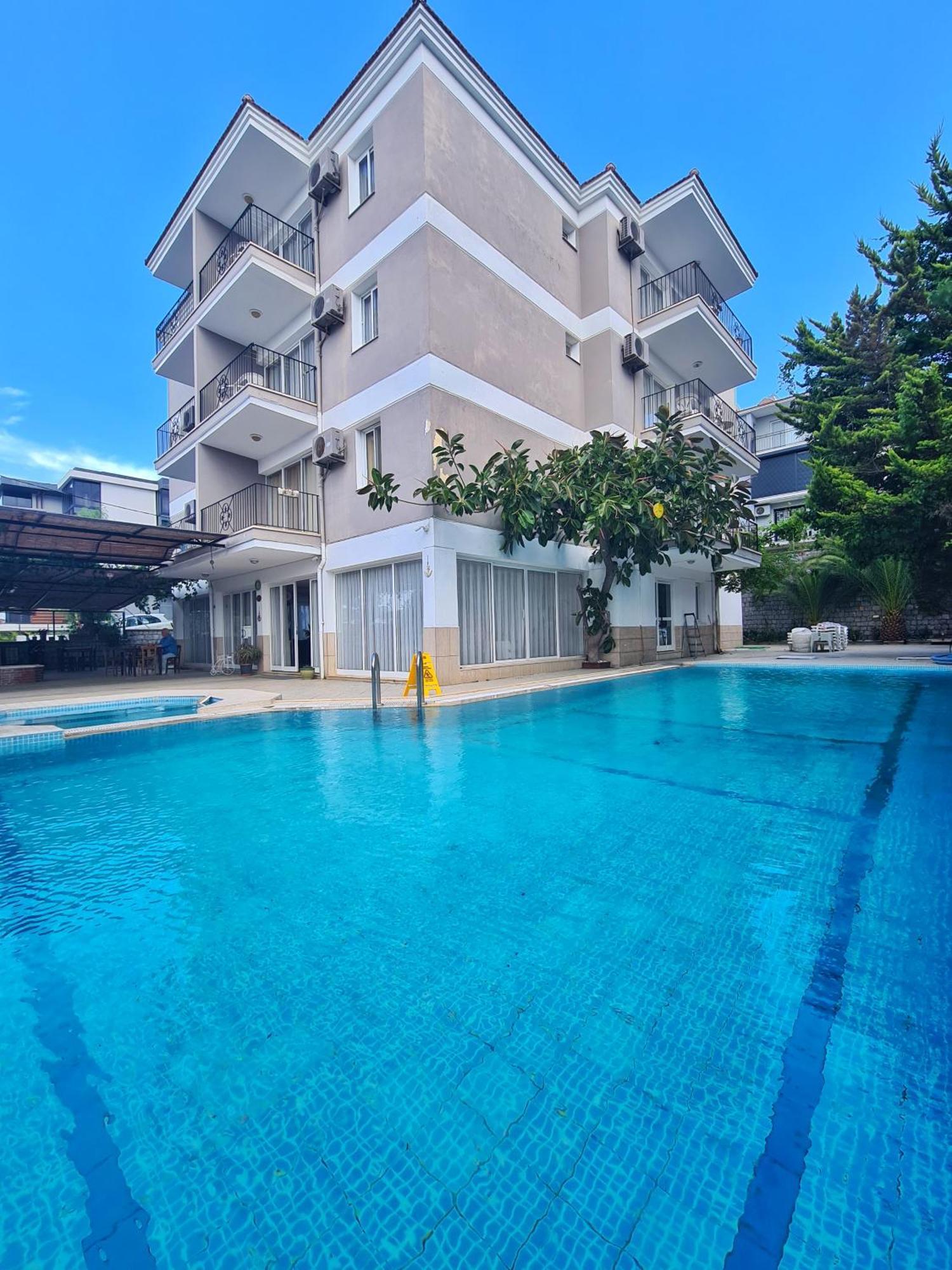 Fora Apart Otel Cesme Exterior foto