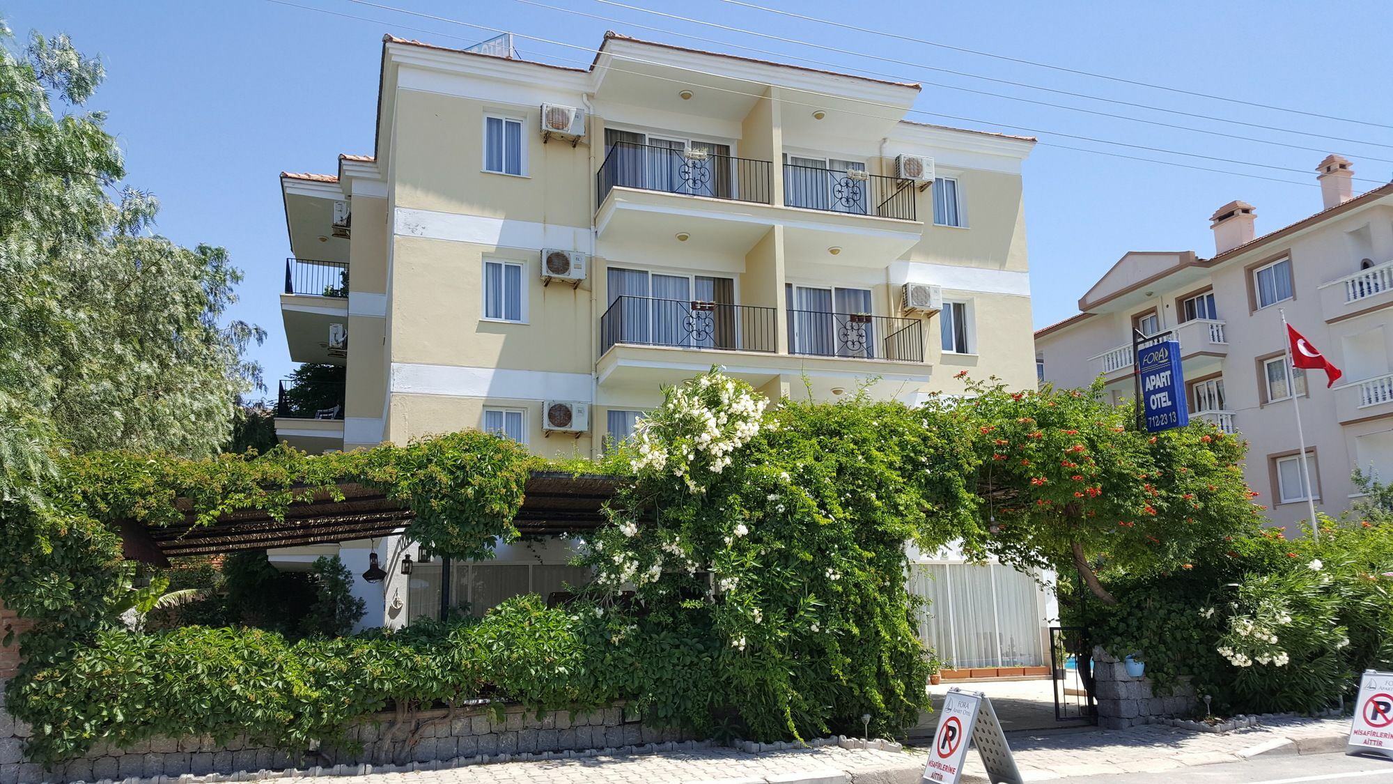 Fora Apart Otel Cesme Exterior foto